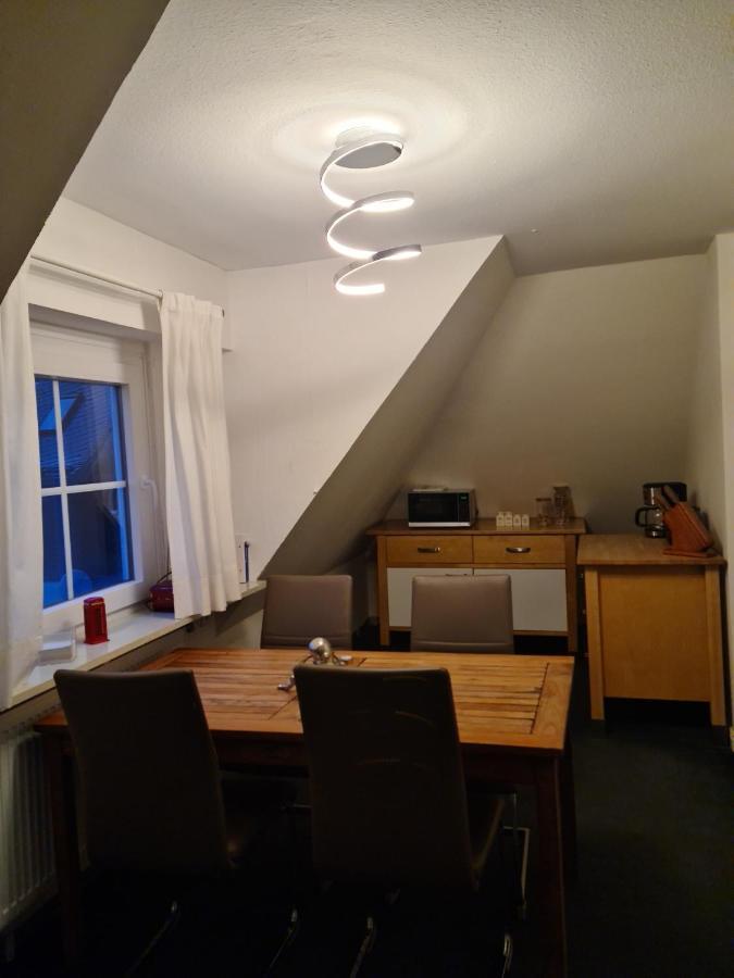 Freundliche Unterkunft Sauerland Meschede Bagian luar foto